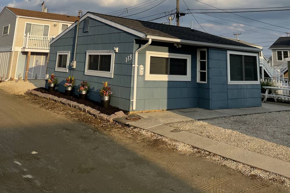 Photo of Outdoor in Ocean Beach III