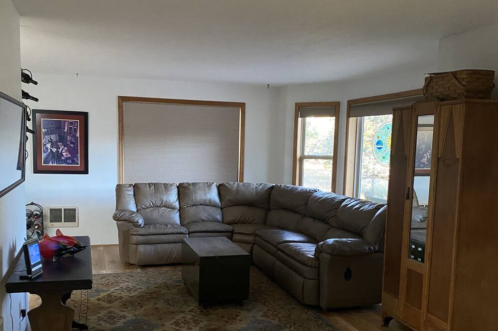 Photo of Livingroom in Crooked River Ranch