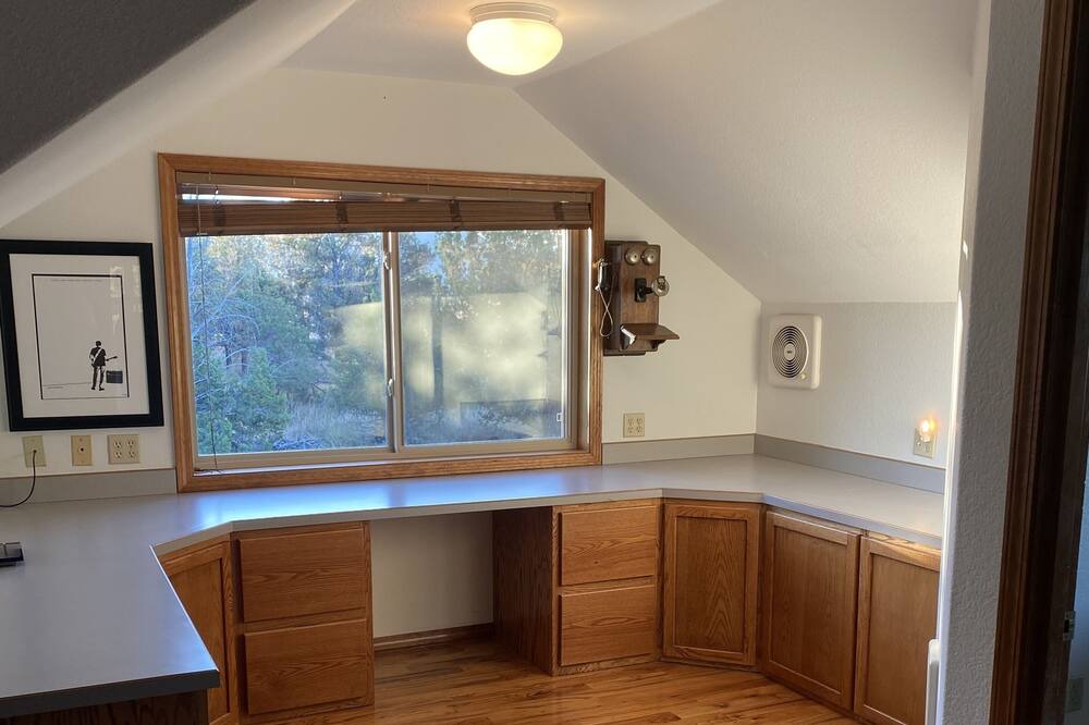Photo of Kitchen in Crooked River Ranch