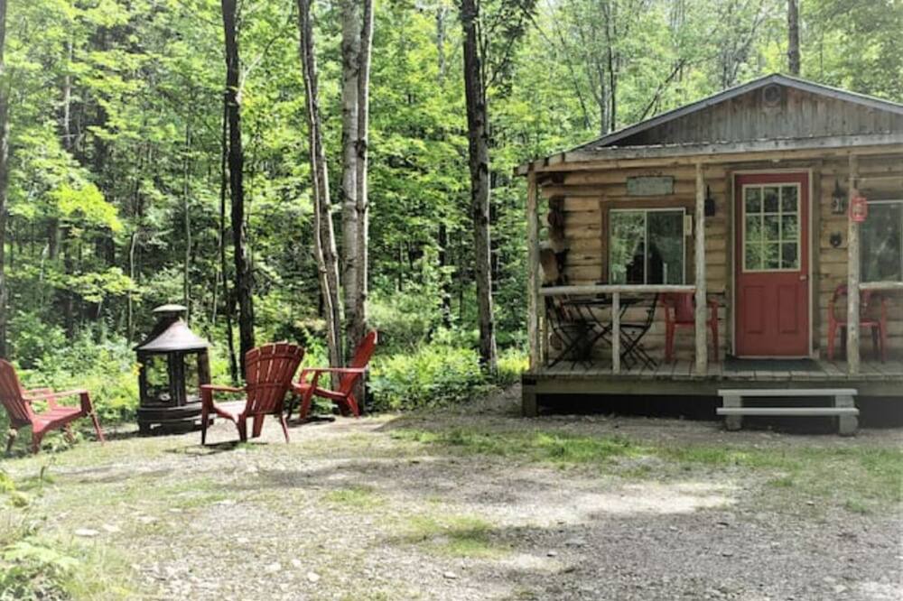 Photo of Outdoor in Frontenac