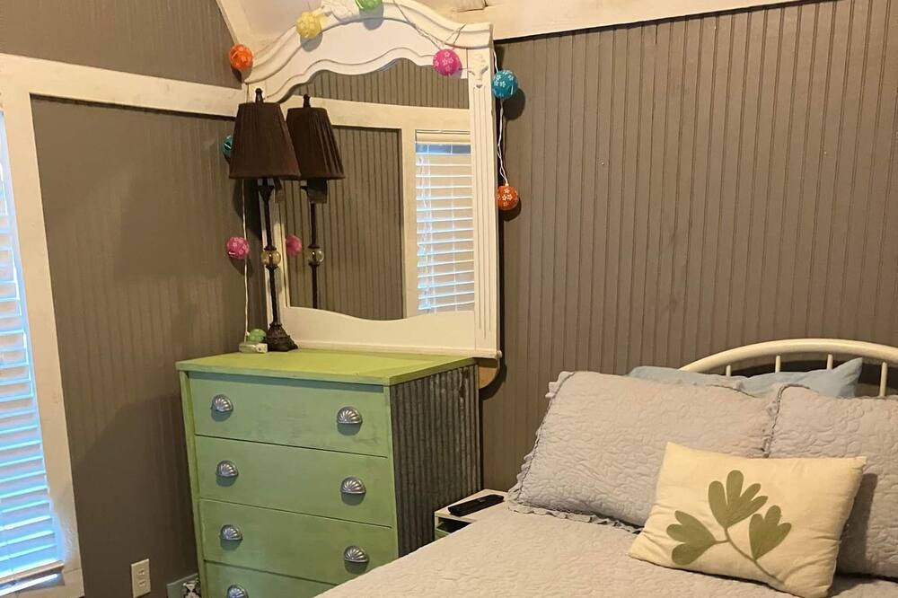 Photo of Bedroom in Neal