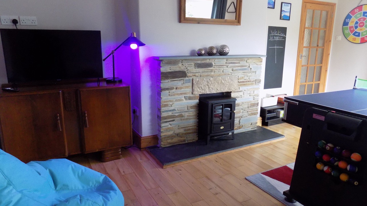 Photo of Others in Wainhouse Corner