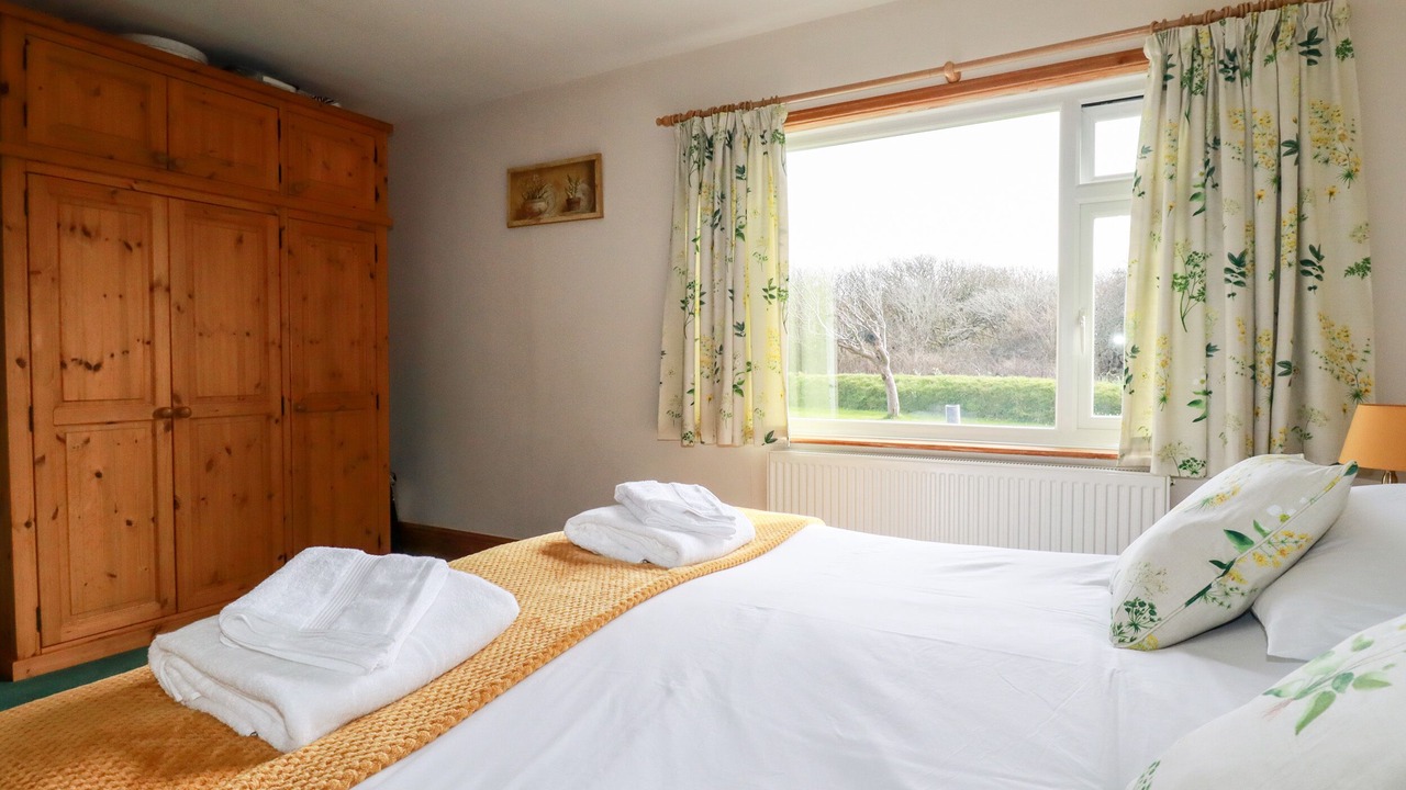 Photo of Others in Wainhouse Corner