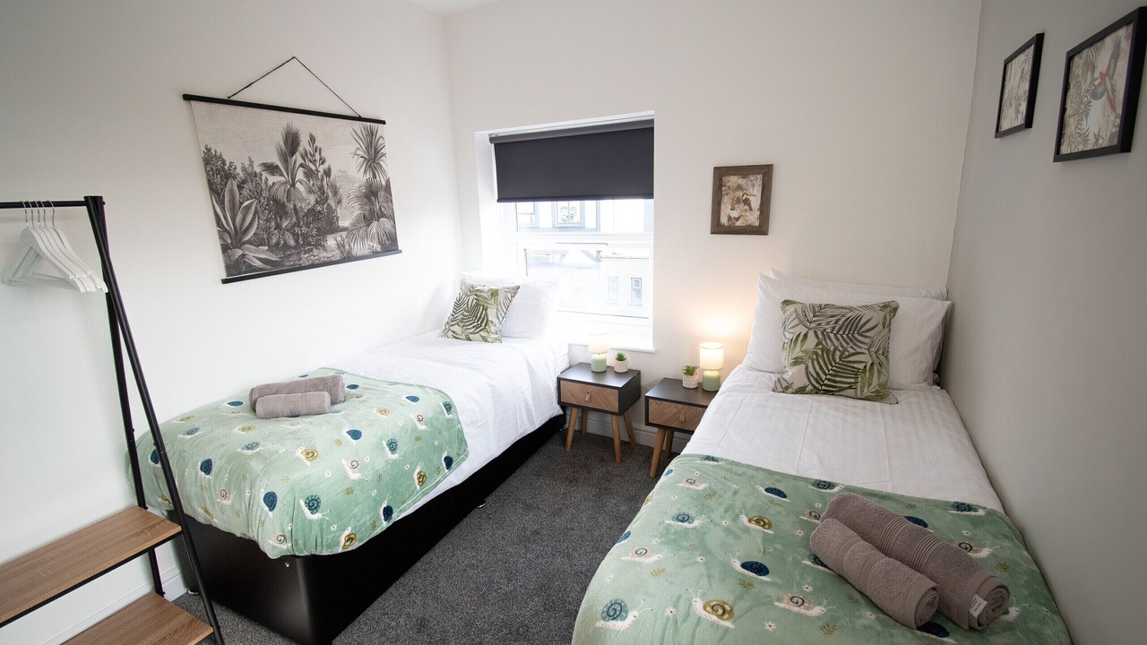 Photo of Others in Little Hulton