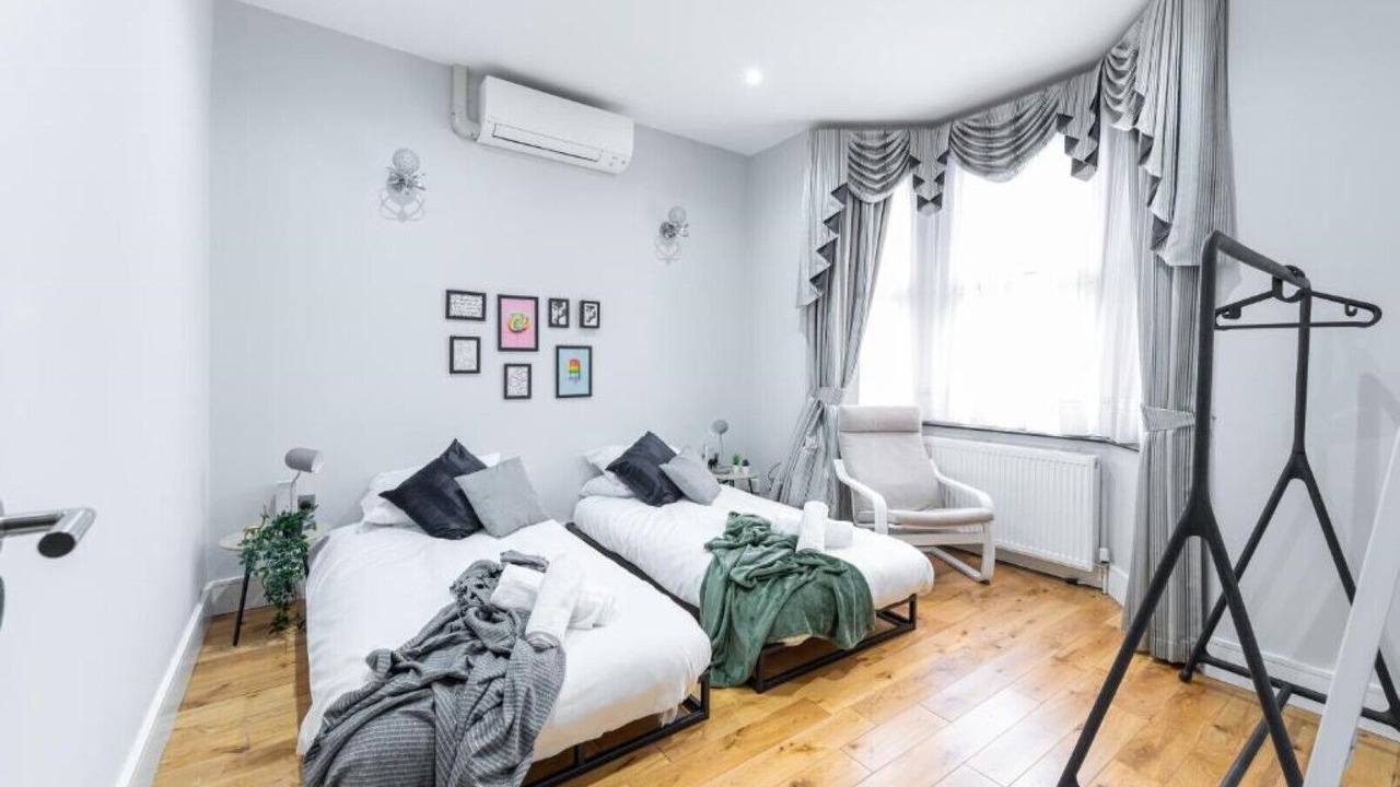 Photo of Others in Loxford