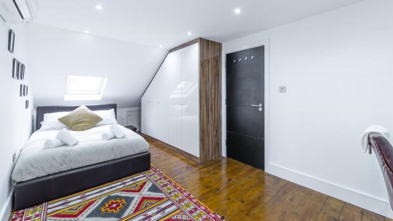 Photo of Others in Loxford