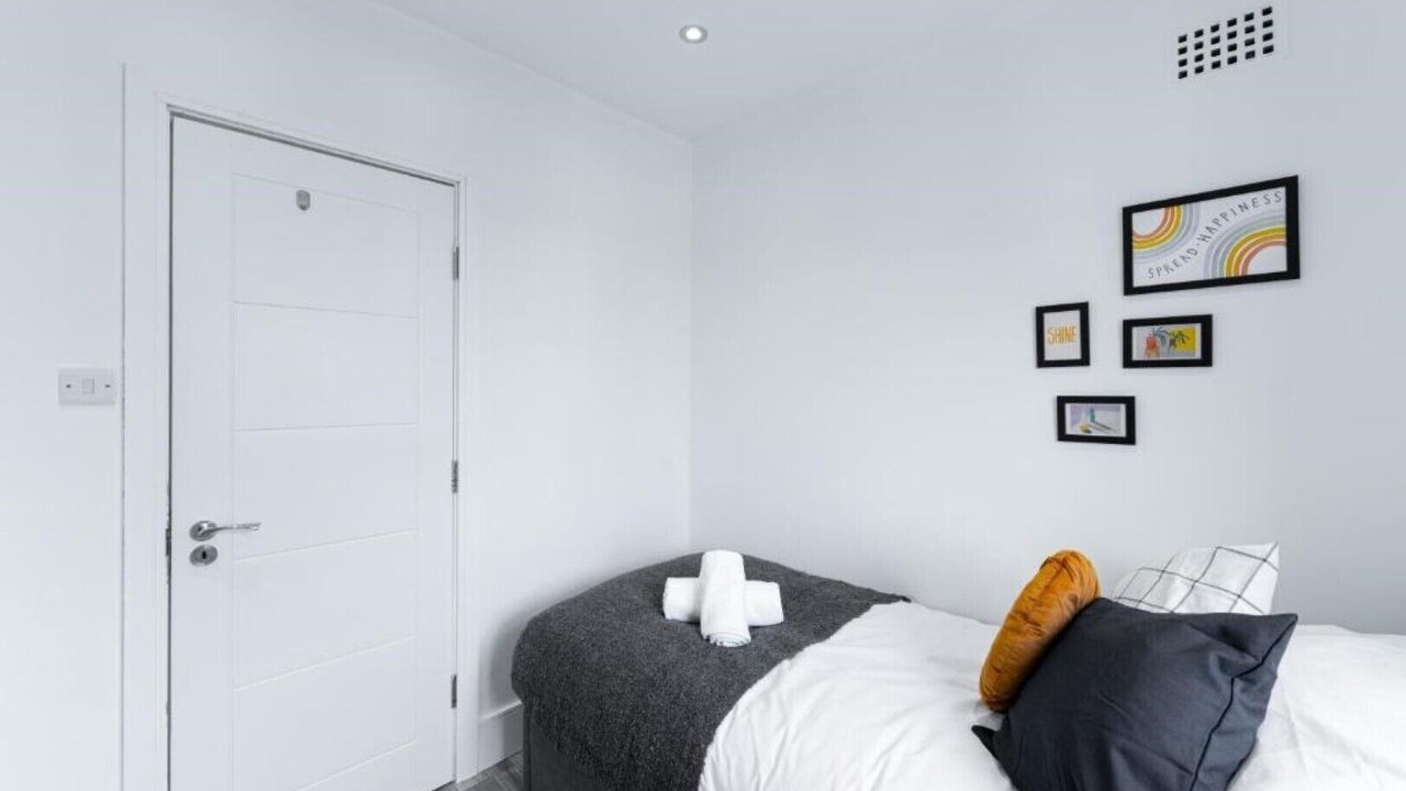 Photo of Others in Arnos Grove