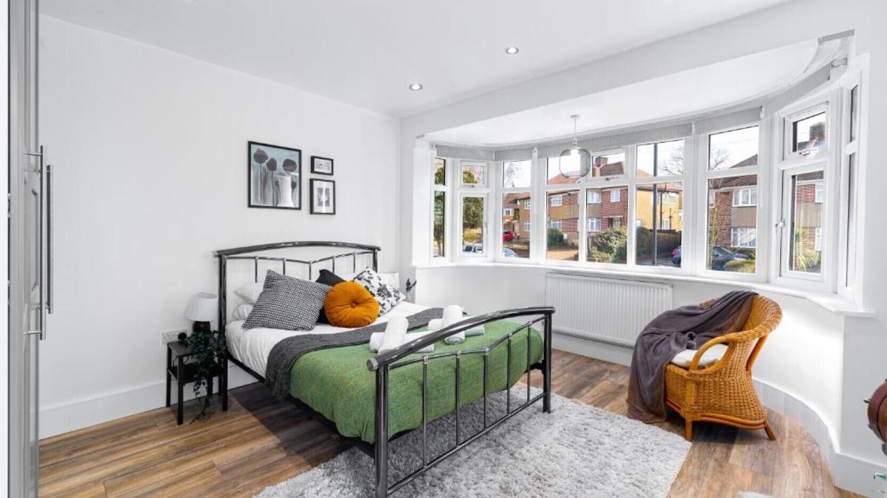 Photo of Others in Arnos Grove