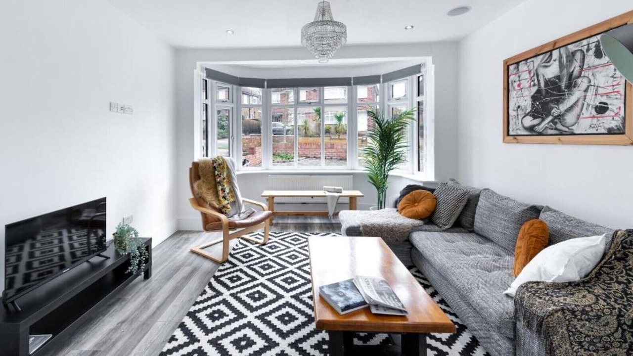 Photo of Livingroom in Arnos Grove