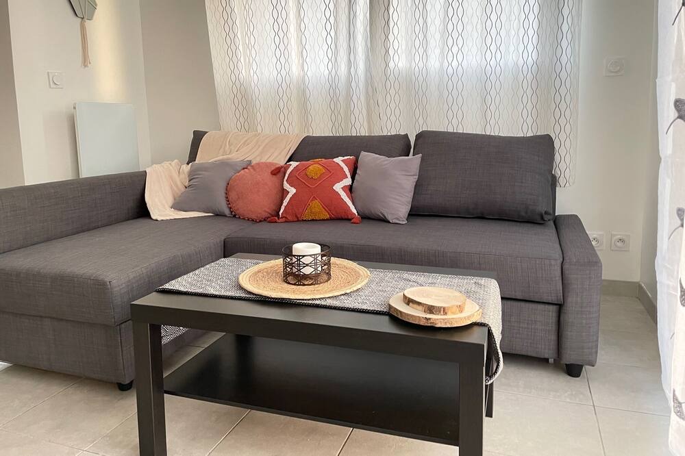 Photo of Livingroom in Bagnols-sur-Ceze