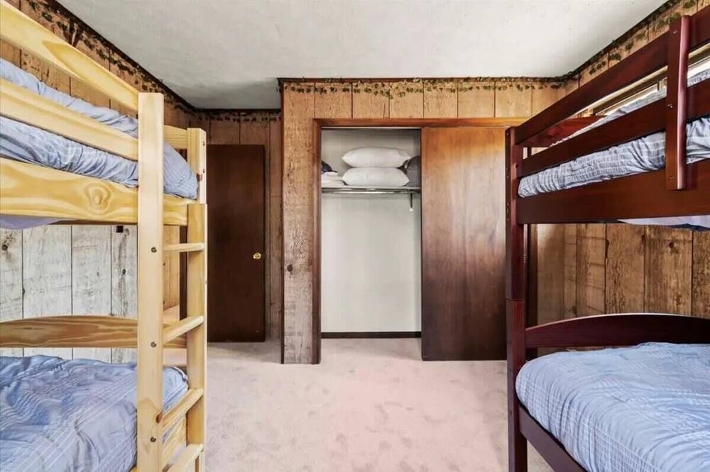 Photo of Others in Pocono Pines