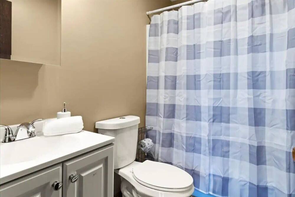 Photo of Others in Pocono Pines