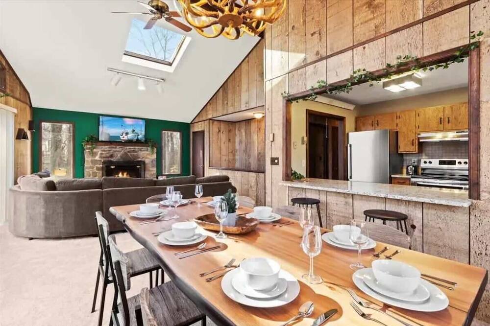 Photo of Others in Pocono Pines