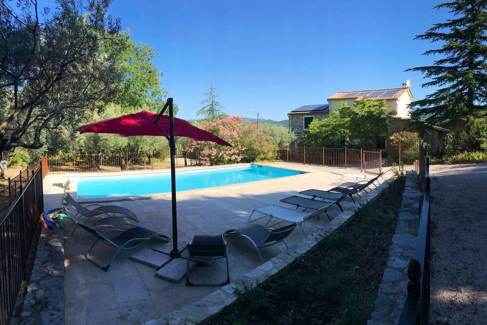 Photo of Outdoor in Saint Michel d'Euzet
