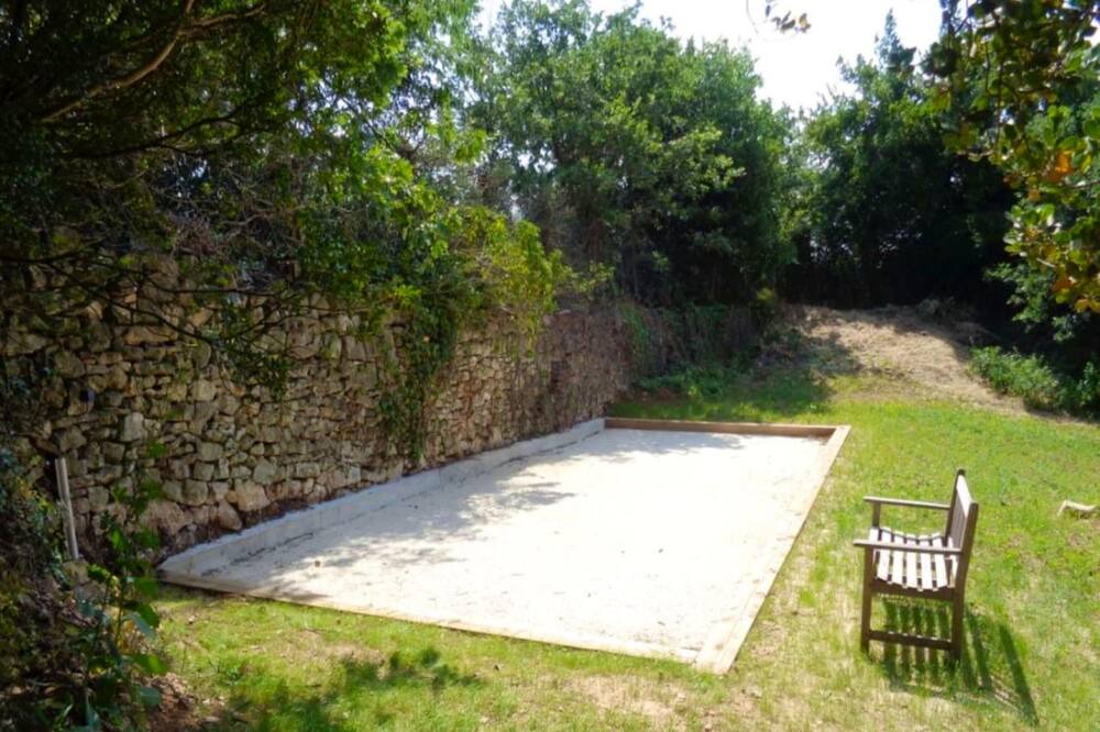 Photo of Outdoor in Saint Michel d'Euzet