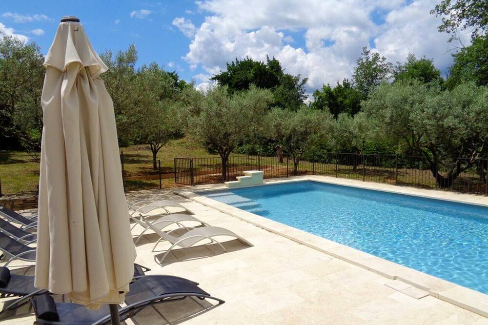 Photo of Outdoor in Saint Michel d'Euzet