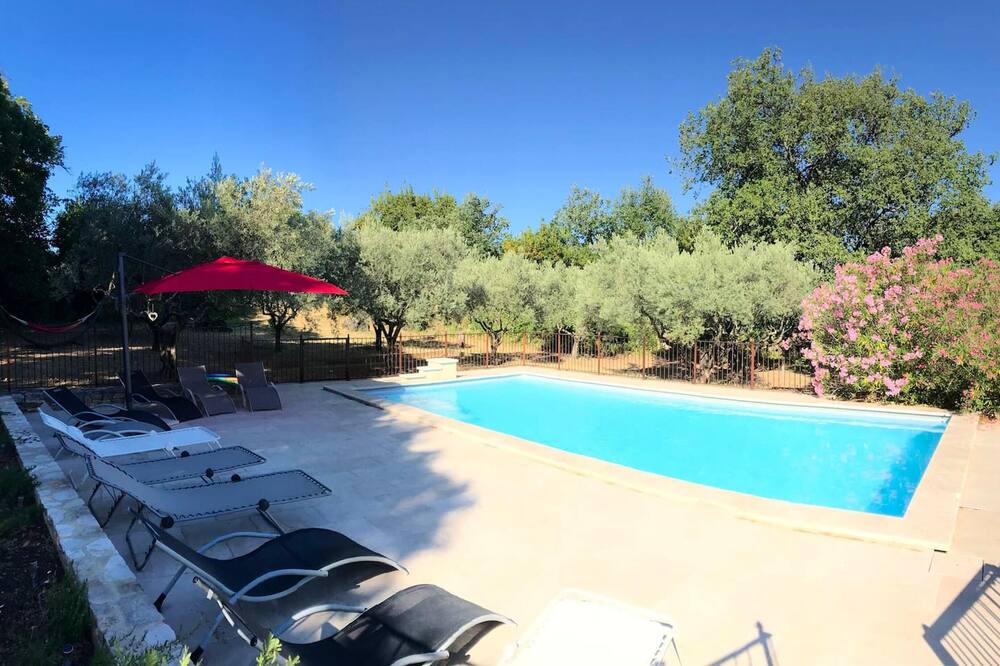 Photo of Outdoor in Saint Michel d'Euzet