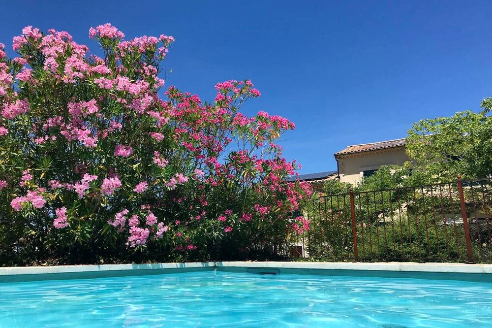 Photo of Outdoor in Saint Michel d'Euzet