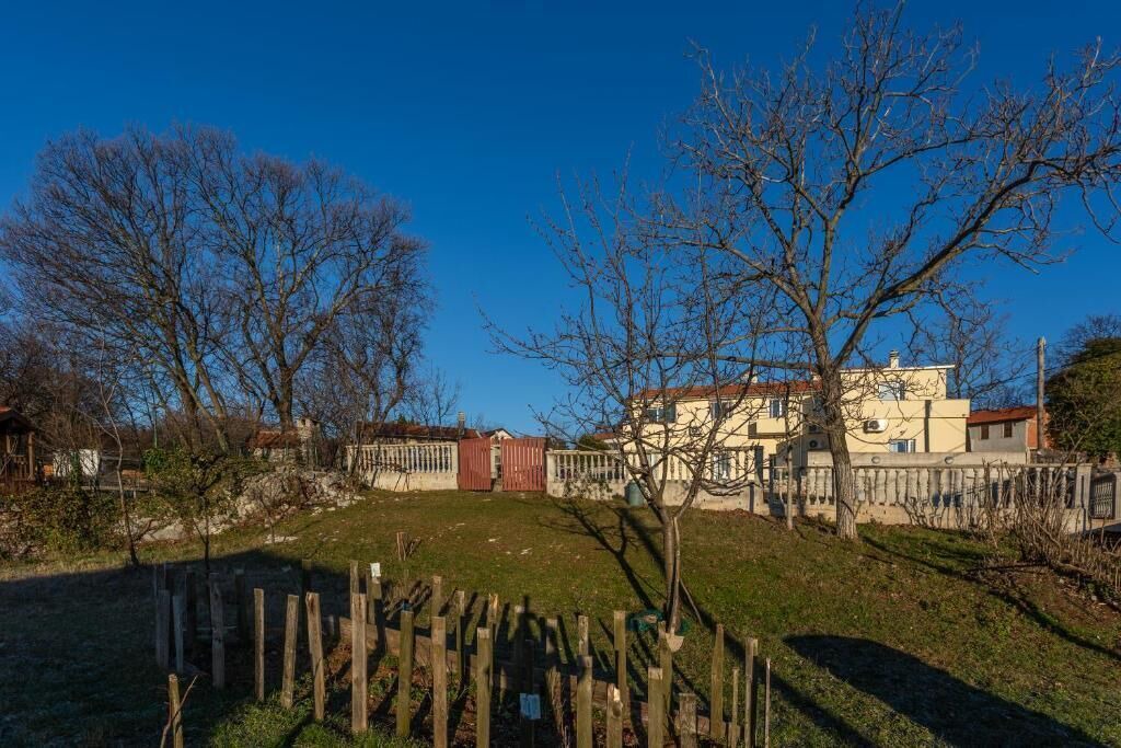 Photo of Outdoor in Sarsoni
