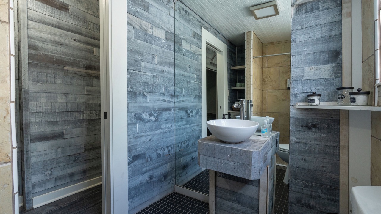 Photo of Bathroom in Gainesville