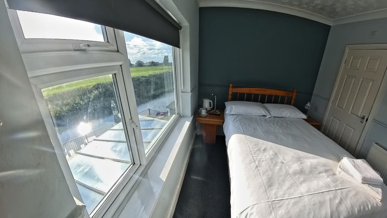 Photo of Bedroom in Spalding