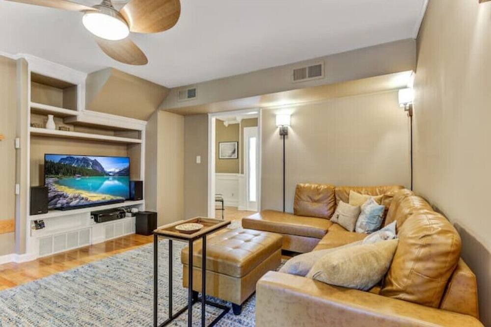 Photo of Livingroom in Summerville