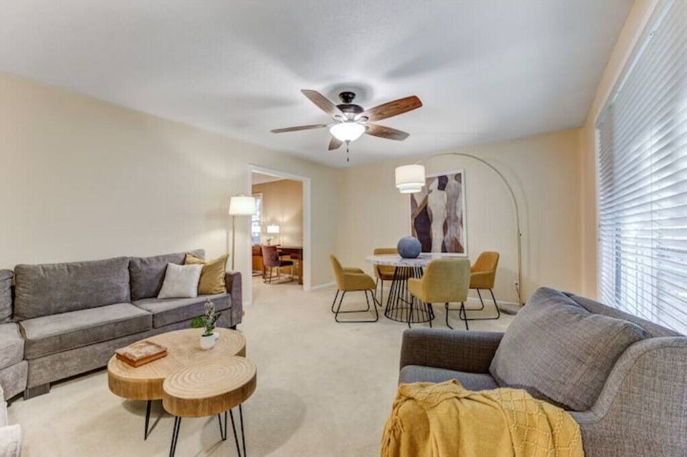 Photo of Livingroom in Summerville