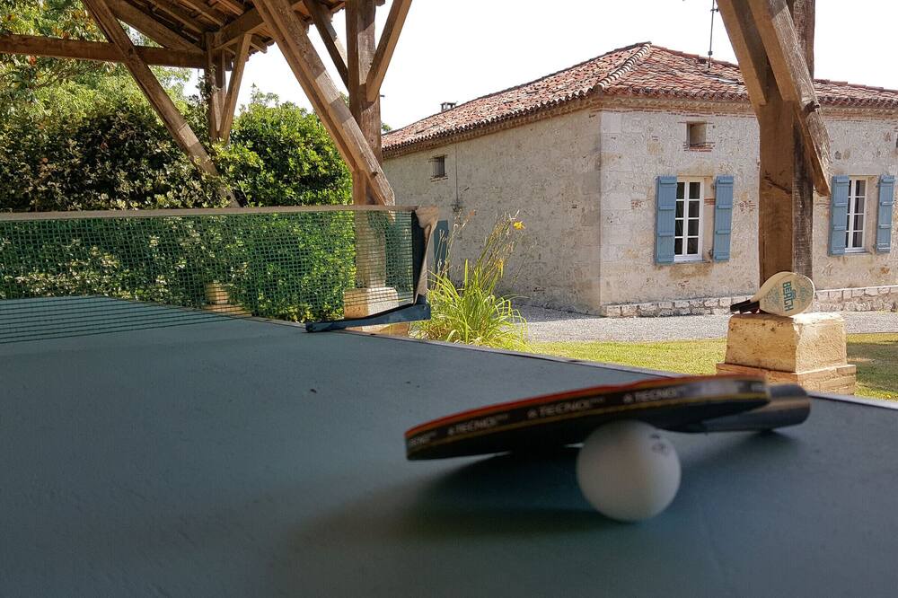 Photo of Outdoor in Saint-Loup