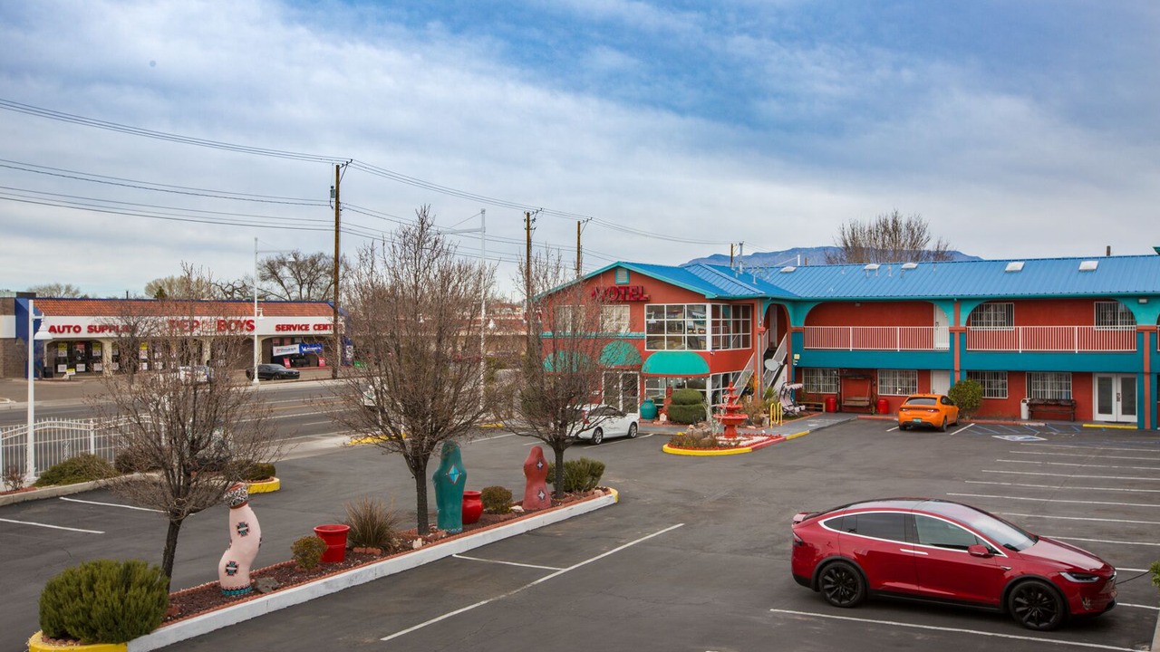 Photo of Outdoor in Pat Hurley