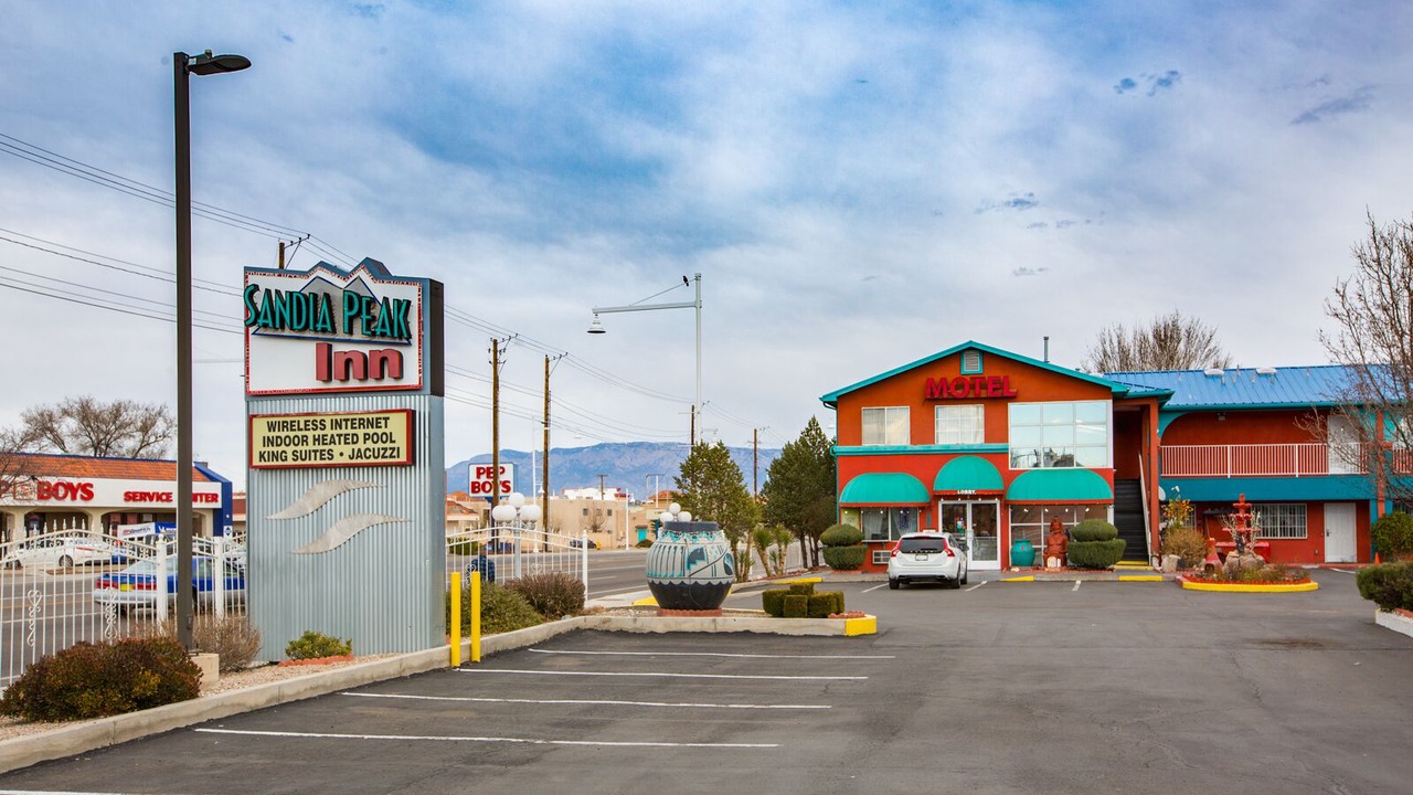 Photo of Outdoor in Pat Hurley