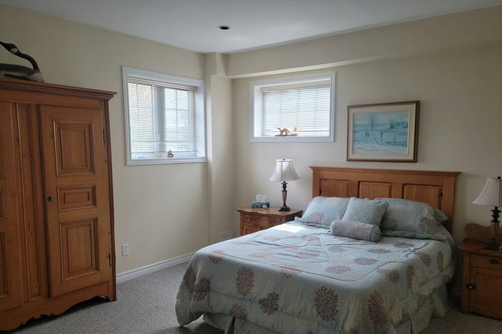 Photo of Bedroom in Caledon