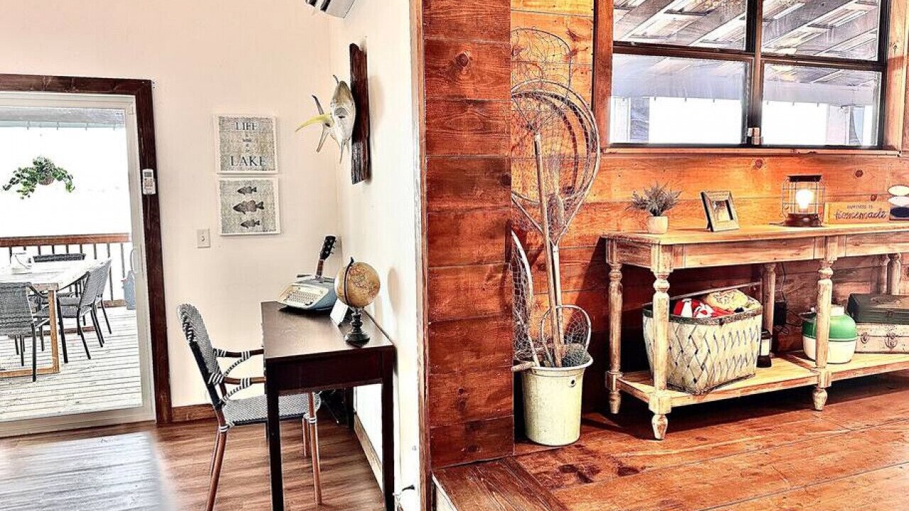 Photo of Others in Gadsden