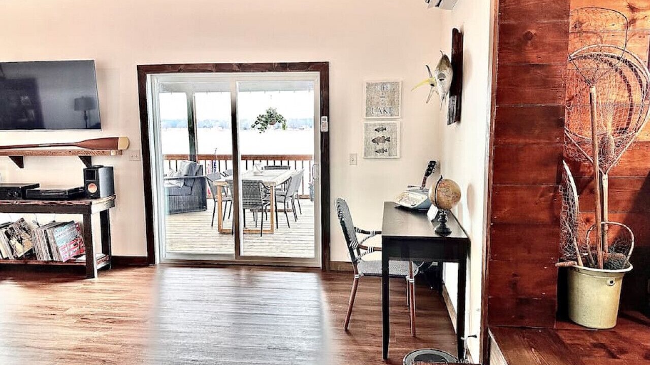 Photo of Others in Gadsden