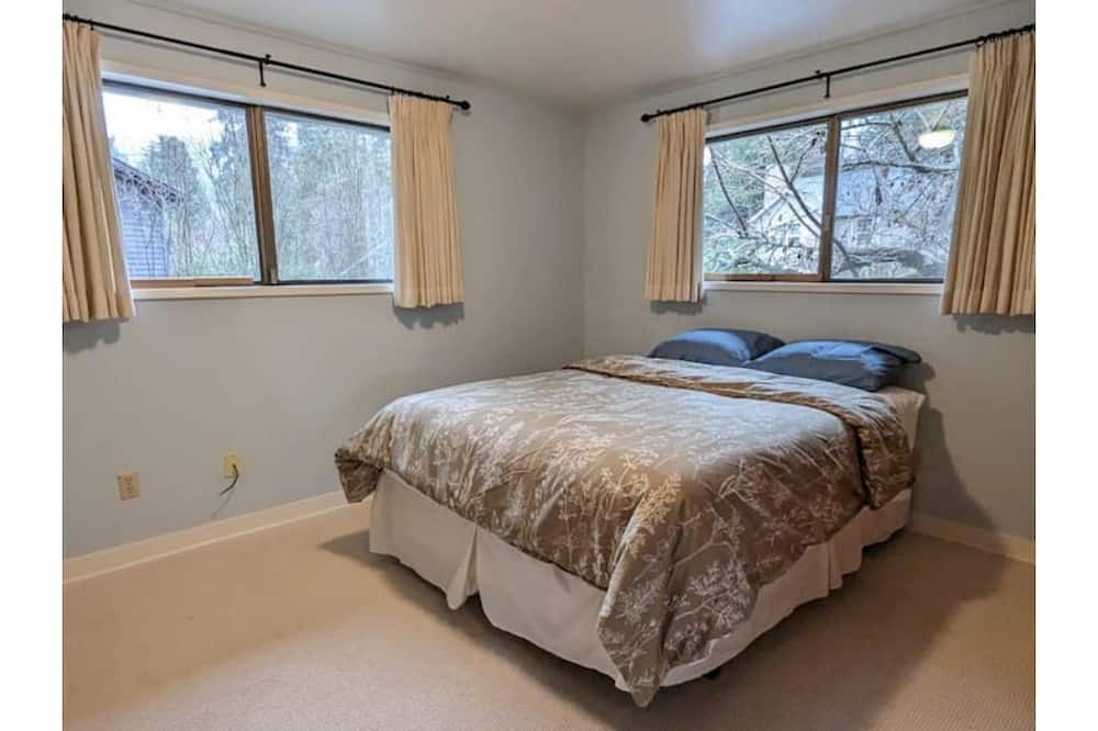 Photo of Bedroom in Marcola