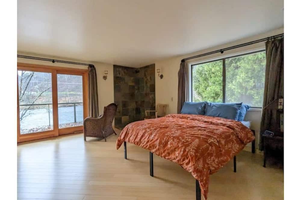 Photo of Bedroom in Marcola