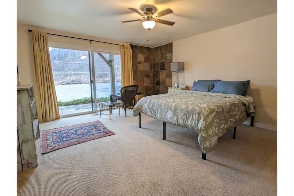 Photo of Bedroom in Marcola