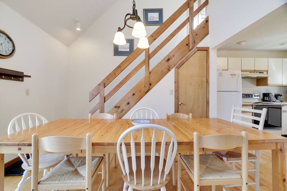 Photo of Others in White Mills