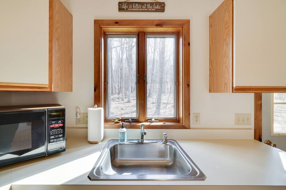 Photo of Kitchen in White Mills