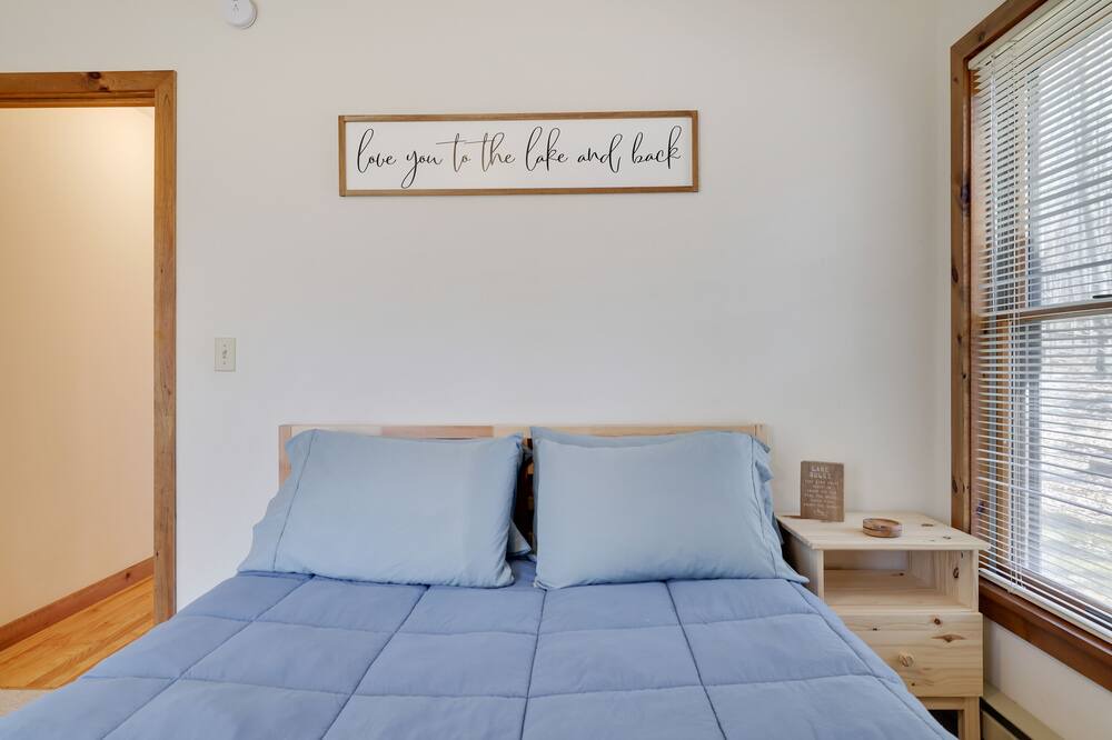 Photo of Bedroom in White Mills