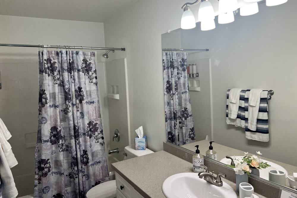 Photo of Bathroom in Northeast Anchorage