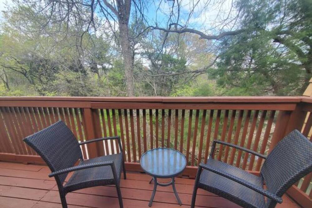 Photo of Patio Balcony in Travis Heights