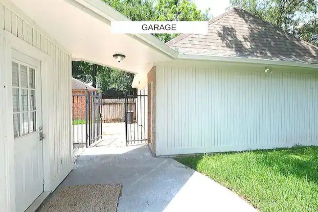 Photo of Outdoor in Pecan Grove