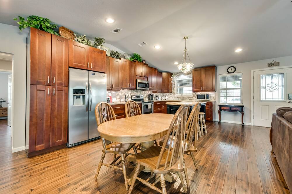 Photo of Kitchen in Carolyn Estates
