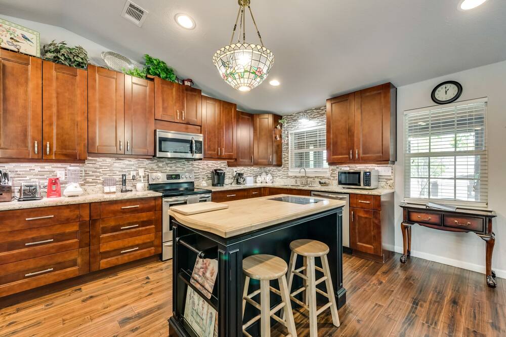 Photo of Kitchen in Carolyn Estates