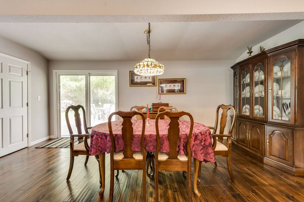 Photo of Others in Carolyn Estates