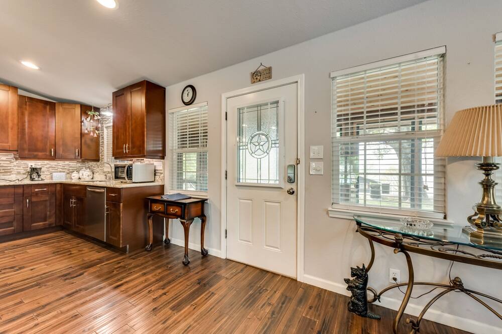 Photo of Kitchen in Carolyn Estates