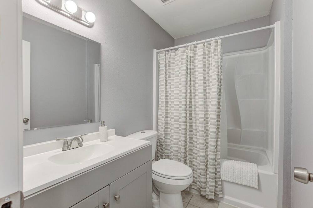 Photo of Bathroom in Joplin