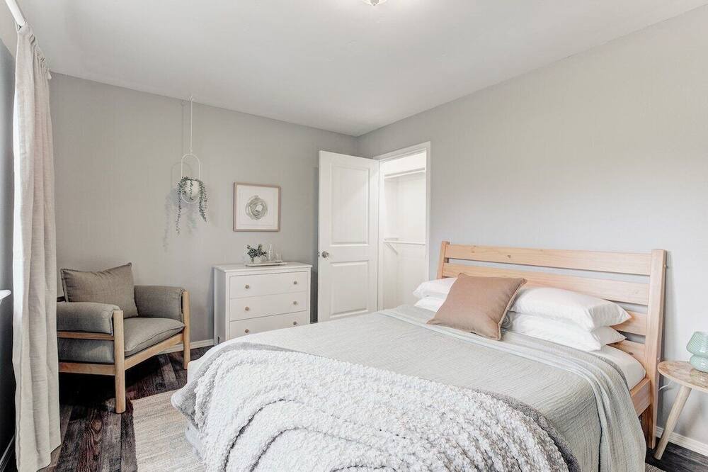 Photo of Bedroom in Joplin