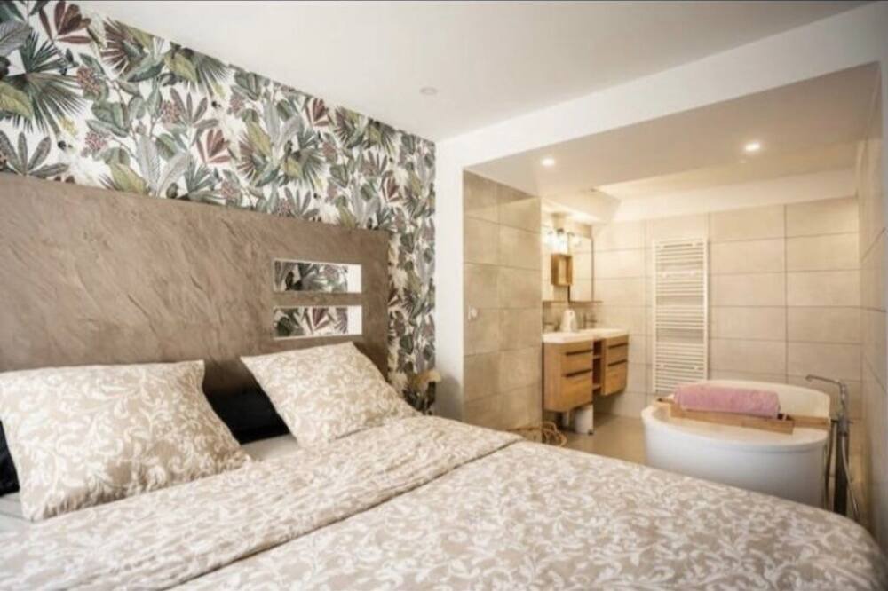 Photo of Bedroom in Cournonterral