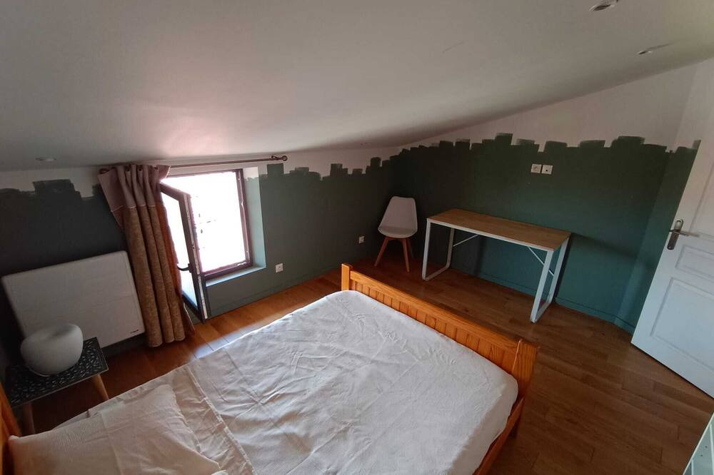 Photo of Bedroom in Grisolles